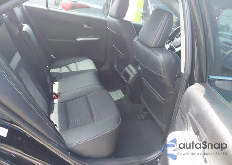 2013 Toyota Camry Se z USA, uszkodzony, nr VIN 4T1BF1FK2DU281430